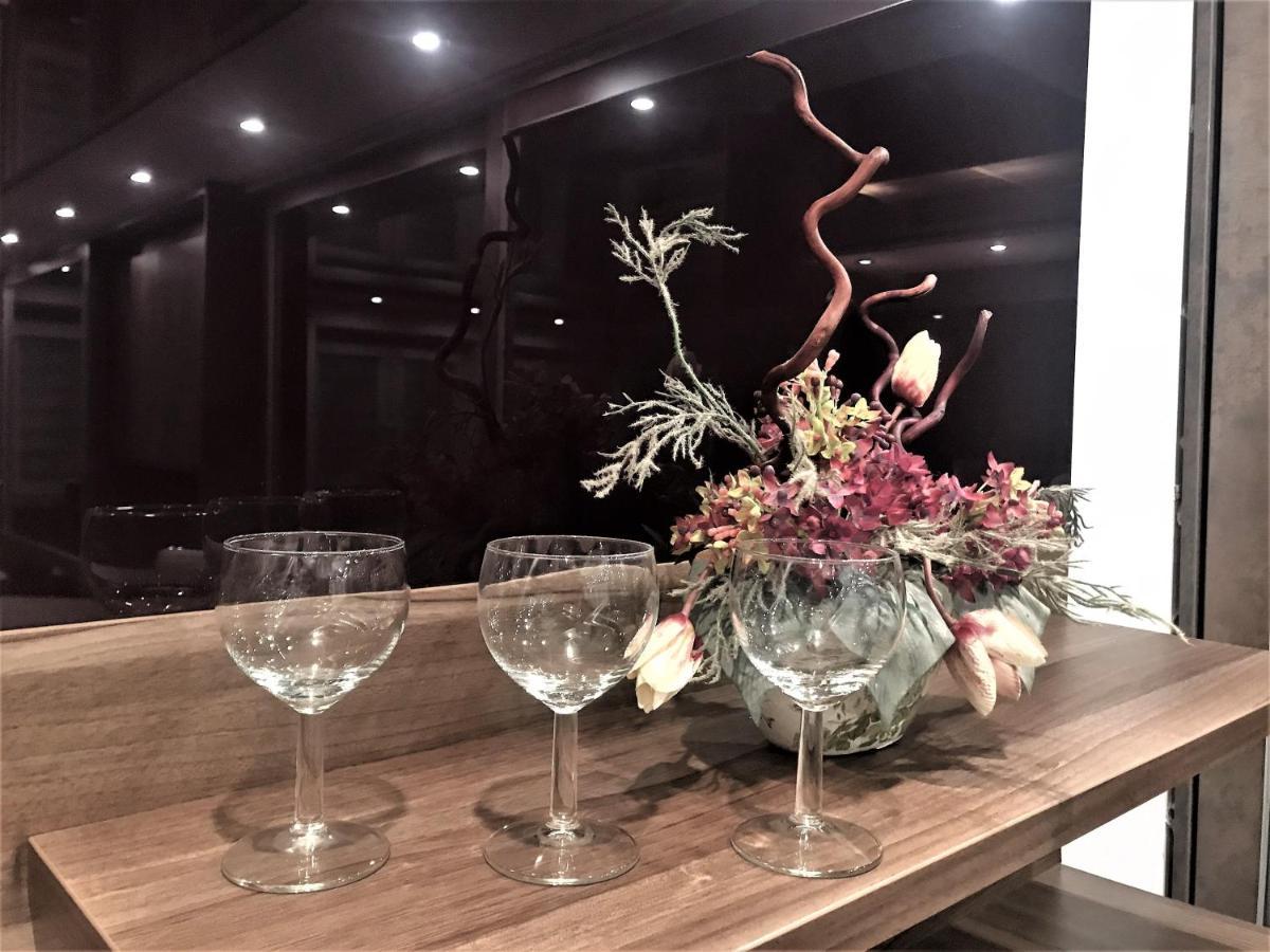 Deluxury Mirror Apartament Centrum Warsaw Ngoại thất bức ảnh