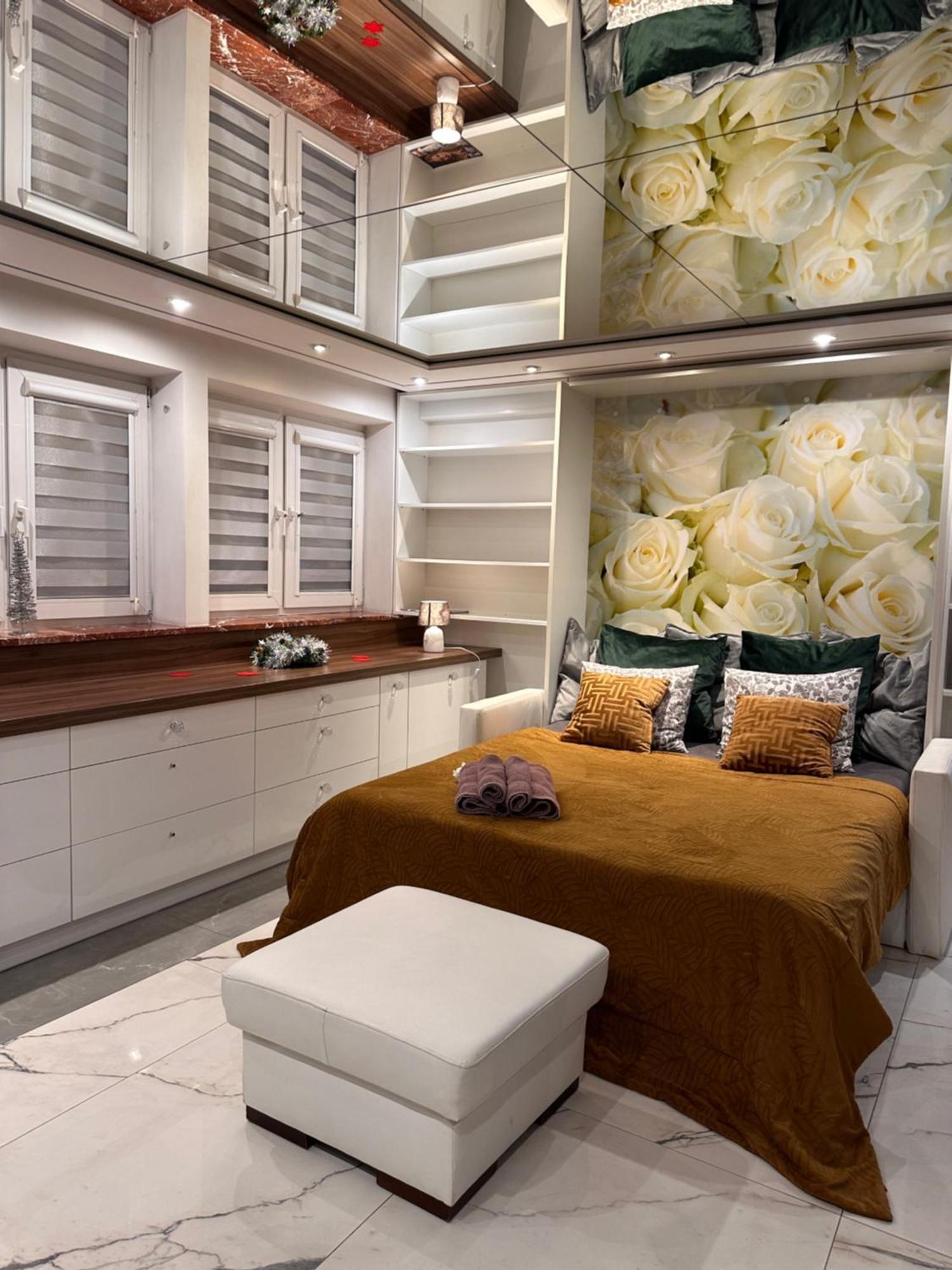 Deluxury Mirror Apartament Centrum Warsaw Ngoại thất bức ảnh