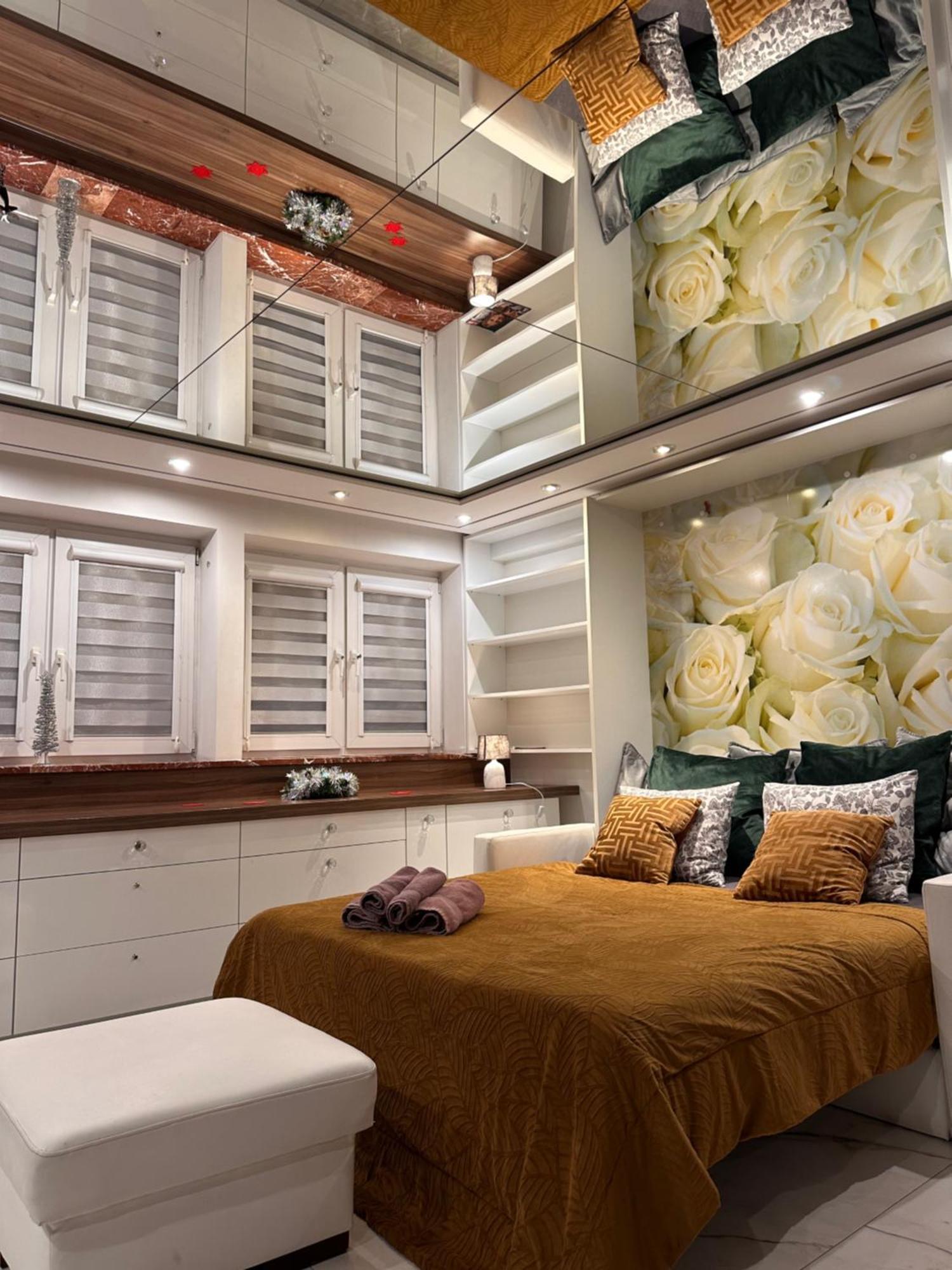 Deluxury Mirror Apartament Centrum Warsaw Ngoại thất bức ảnh