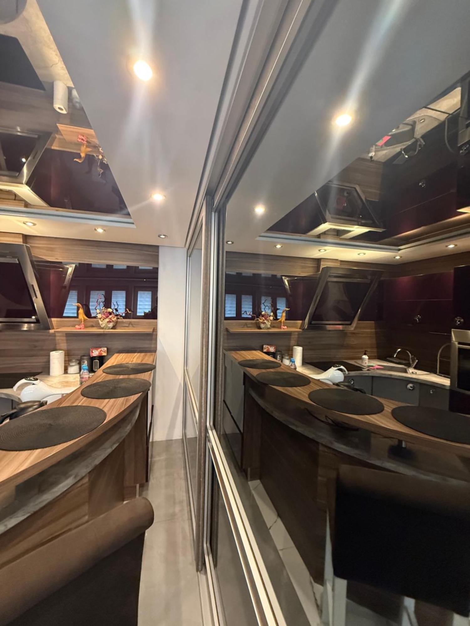 Deluxury Mirror Apartament Centrum Warsaw Ngoại thất bức ảnh